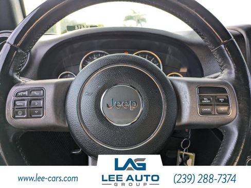 Used 2016 Jeep Wrangler Sport AWD/4WD image 22