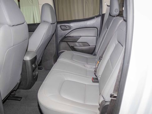 Used 2022 Chevrolet Colorado W/T w/ WT Convenience Package image 13