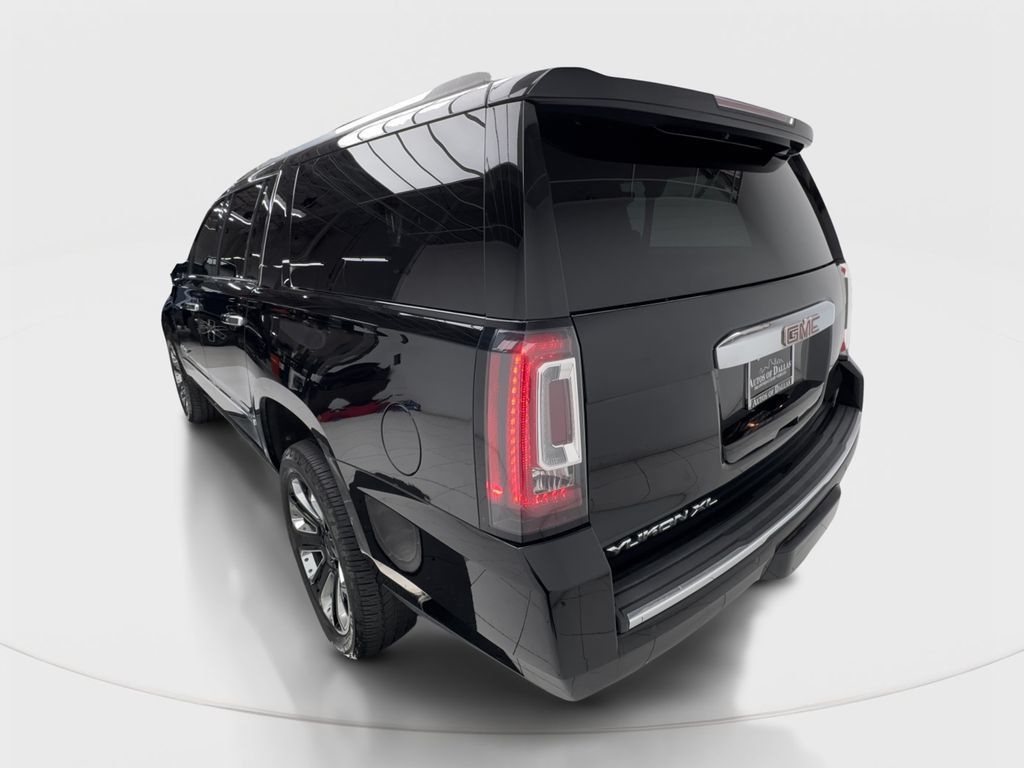 Used 2019 GMC Yukon XL Denali w/ Denali Ultimate Package RWD image 11