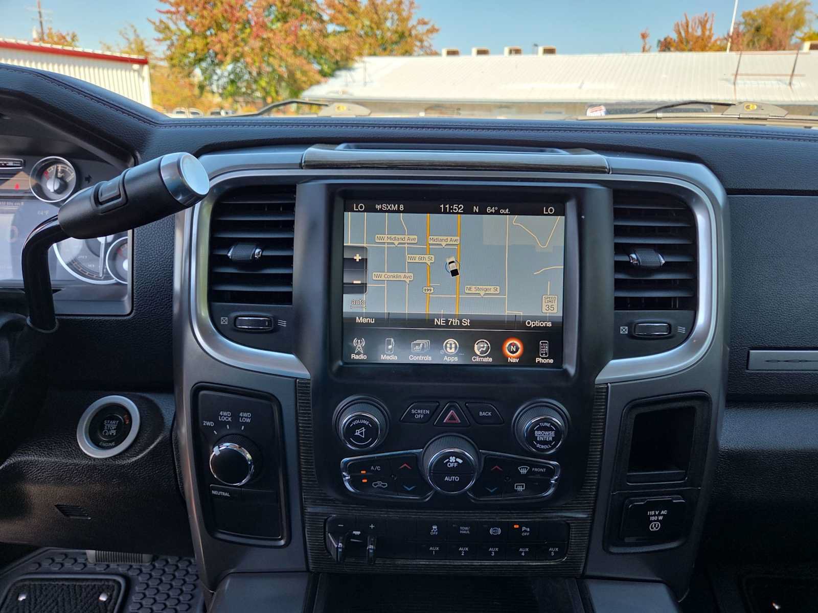Used 2014 RAM 2500 Limited AWD/4WD image 24