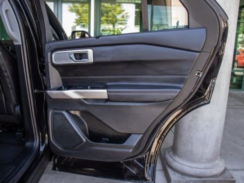 Used 2023 Ford Explorer Limited w/ Equipment Group 301A image 24