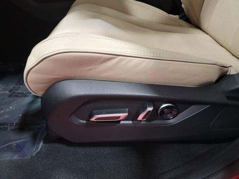 Used 2023 Acura MDX SH-AWD w/ Advance Package image 15