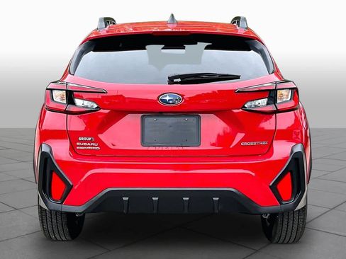 Used 2025 Subaru Crosstrek 2.0i Premium AWD/4WD image 5