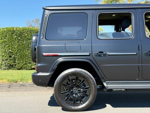 Used 2025 Mercedes-Benz G 580 w/ EQ Technology image 9