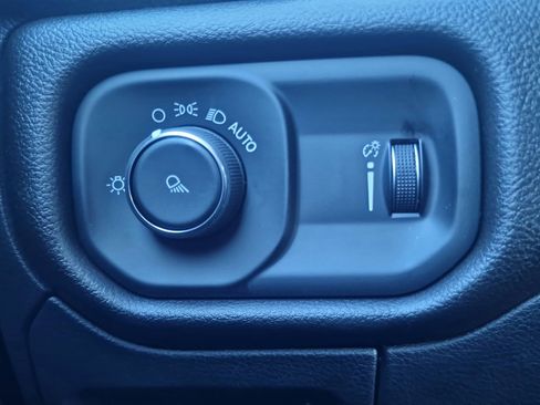 New 2025 RAM 1500 Tradesman image 19