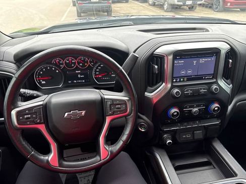 Used 2022 Chevrolet Silverado 1500 LT Trail Boss w/ Bed Protection Package AWD/4WD image 10