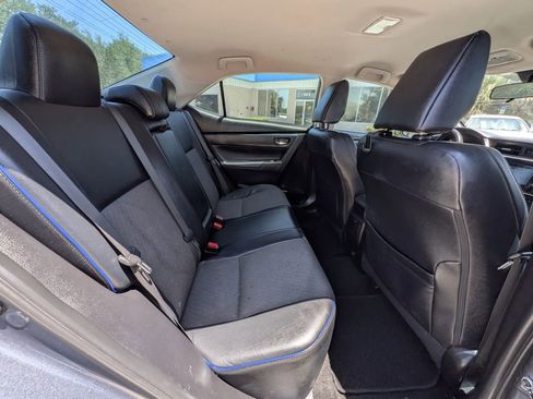 Used 2017 Toyota Corolla SE FWD image 9