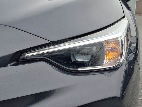 Used 2025 Subaru Impreza 2.0i Sport image 9