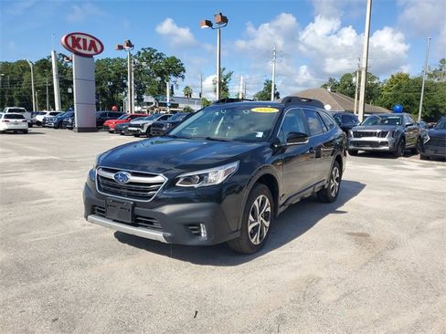Used 2022 Subaru Outback Limited XT image 4