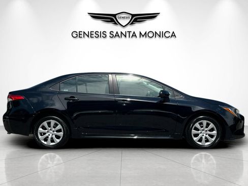 Used 2025 Toyota Corolla LE FWD image 3