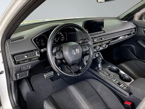 Used 2022 Honda Civic Sport image 14