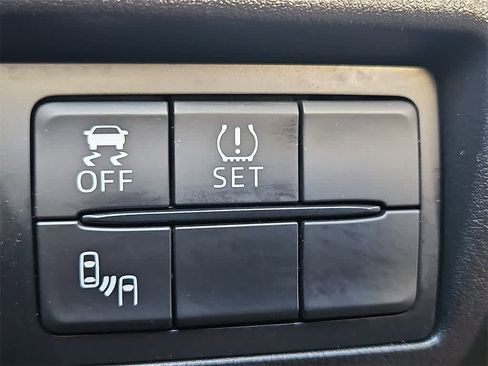 Used 2017 MAZDA MX-5 Miata RF Club image 18