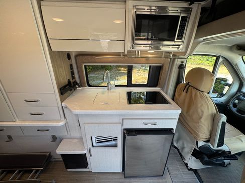 Used 2021 RAM ProMaster 1500 w/ Convenience Group FWD image 41