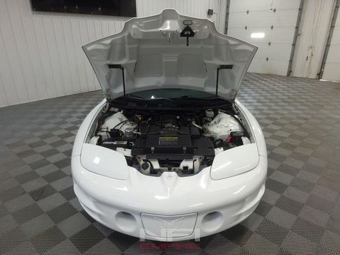 Used 1999 Pontiac Firebird Formula w/ SLP Firehawk Pkg RWD image 47