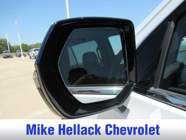 Used 2026 Chevrolet Tahoe Premier AWD/4WD image 11