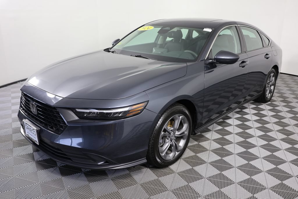 Used 2024 Honda Accord EX image 4