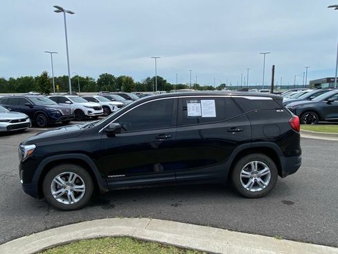 Used 2021 GMC Terrain SLE FWD image 5