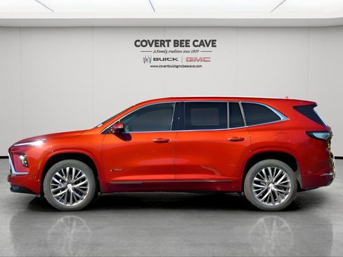 New 2026 Buick Enclave Avenir w/ Super Cruise Package image 4
