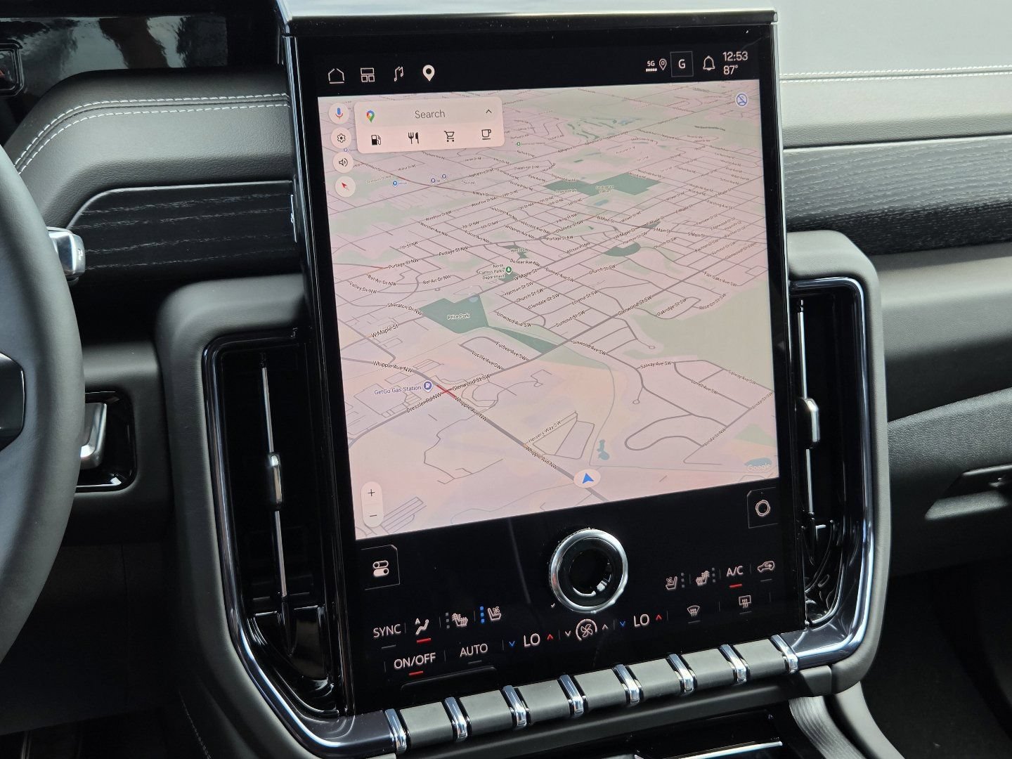 New 2026 GMC Yukon AT4 Ultimate AWD/4WD image 13