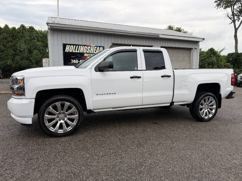 Used 2019 Chevrolet Silverado 1500 W/T w/ WT Convenience Package AWD/4WD image 1
