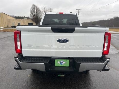 Used 2024 Ford F250 XLT image 7