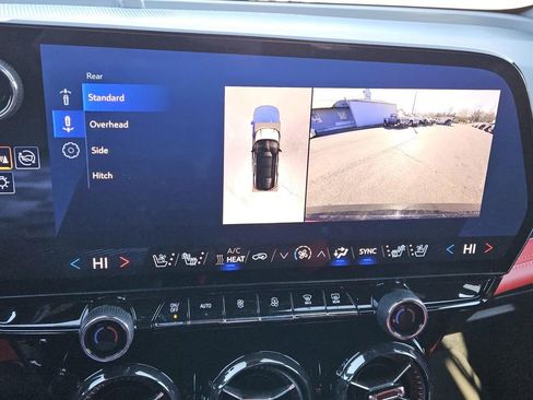 Used 2024 Chevrolet Blazer EV RS image 13