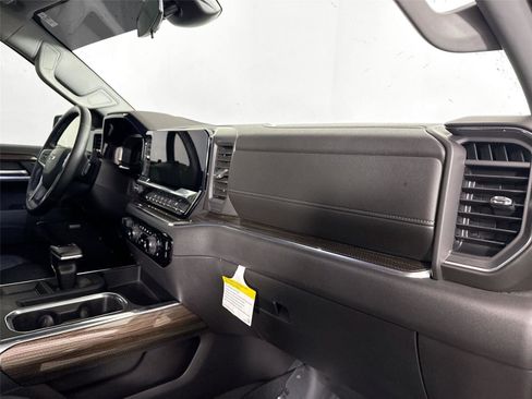 Used 2024 Chevrolet Silverado 1500 RST w/ Convenience Package II image 44