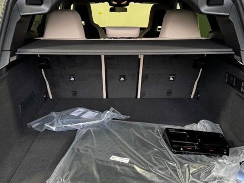 New 2026 BMW iX xDrive45 image 21