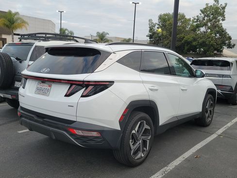 Certified 2023 Hyundai Tucson Limited AWD/4WD image 4