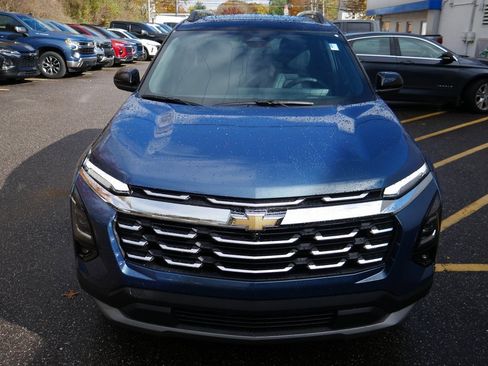 New 2026 Chevrolet Equinox LT w/ Convenience Package II image 3