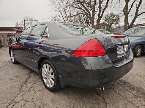 Used 2007 Honda Accord SE image 16