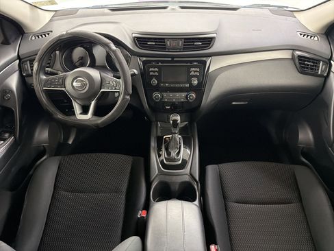 Used 2017 Nissan Rogue Sport S w/ S Appearance Package FWD image 15