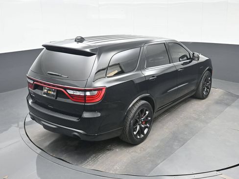 Used 2022 Dodge Durango R/T w/ Tow 'N Go Package AWD/4WD image 21