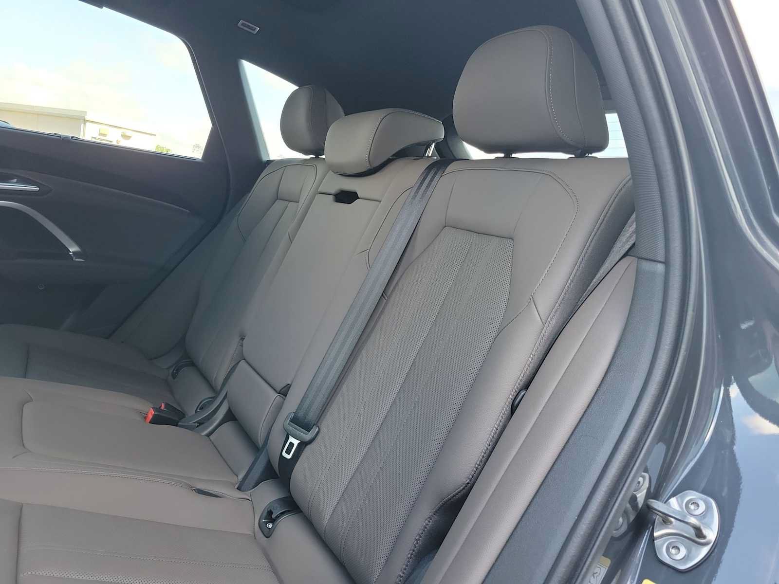 Certified 2025 Audi Q5 Premium Plus w/ Premium Plus AWD/4WD image 20