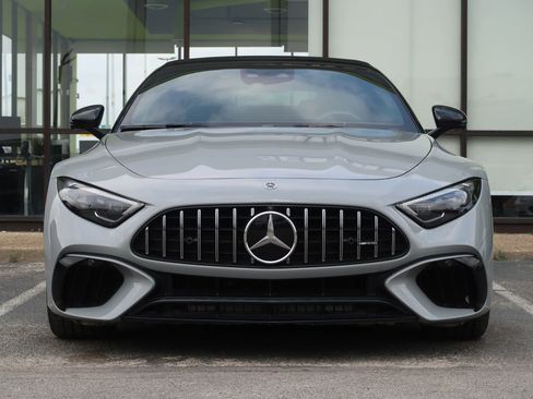 Used 2022 Mercedes-Benz SL 55 AMG 4MATIC image 2