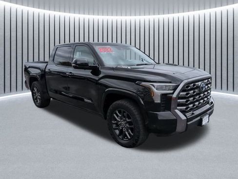 Used 2022 Toyota Tundra Platinum w/ Advanced Package AWD/4WD image 1