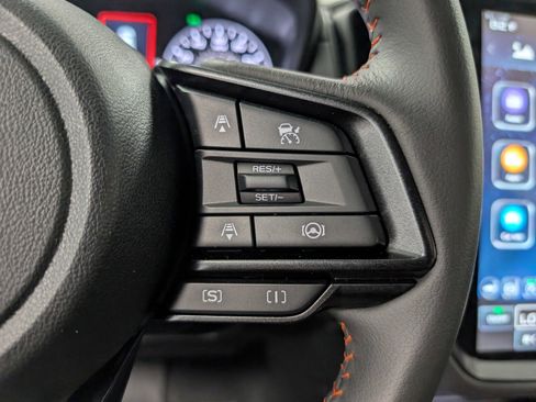 Certified 2025 Subaru Crosstrek 2.5i Limited w/ Popular Package #3A image 18