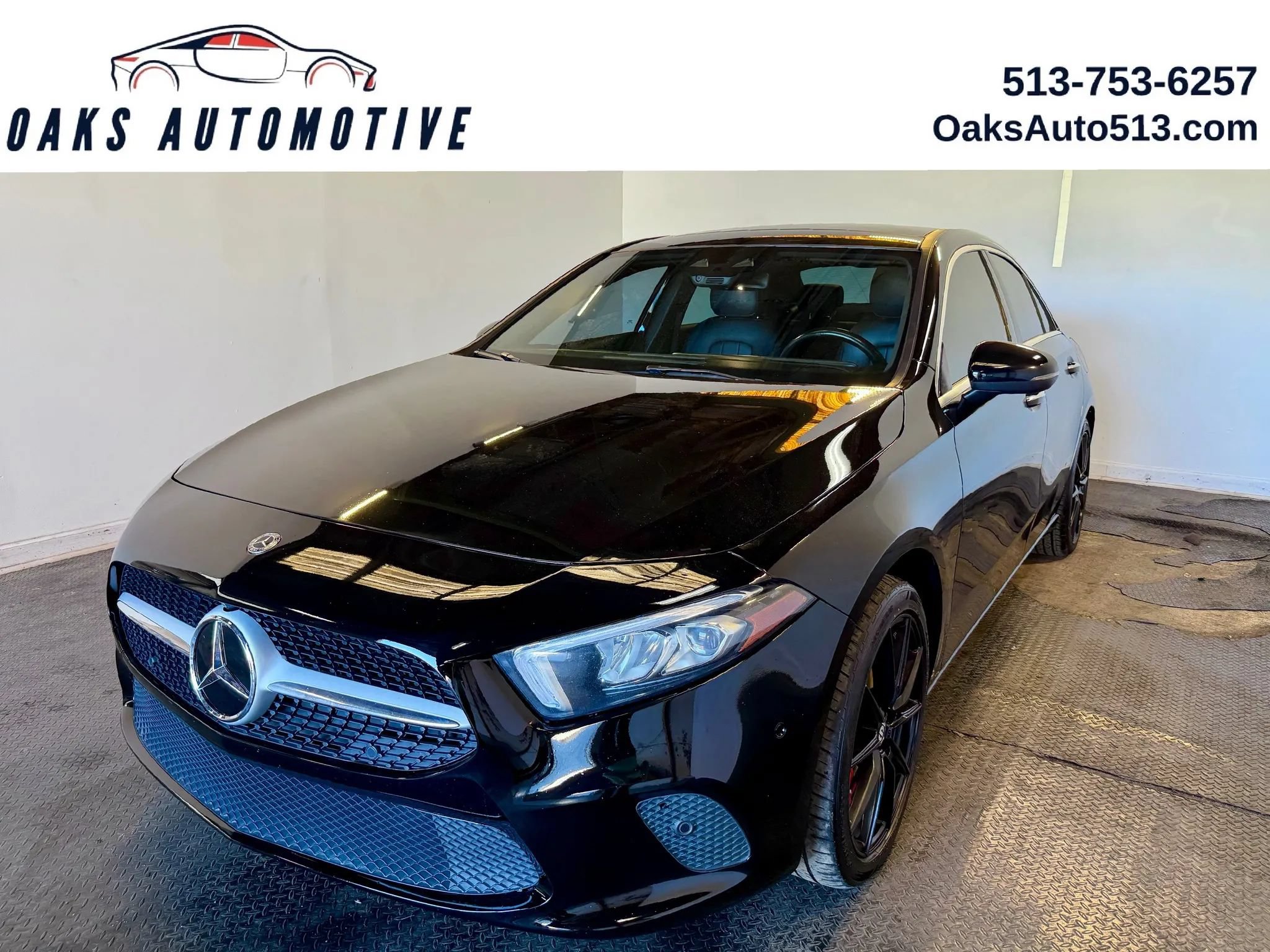 Used 2019 Mercedes-Benz A 220 4MATIC image 1