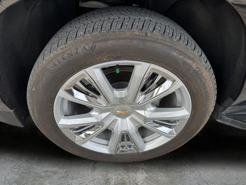 Used 2024 Chevrolet Tahoe High Country AWD/4WD image 33