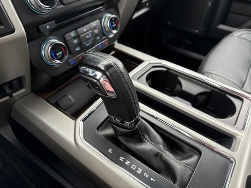 Used 2015 Ford F150 Lariat w/ Equipment Group 502A Luxury image 19