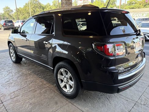 Used 2016 GMC Acadia SLE AWD/4WD image 8
