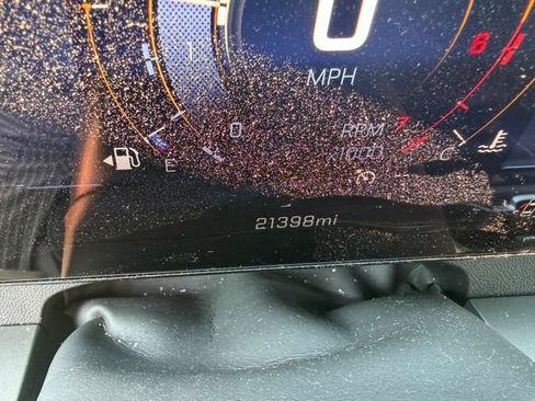 Used 2024 Chevrolet Traverse LT w/ LPO, Floor Liner Package FWD image 4