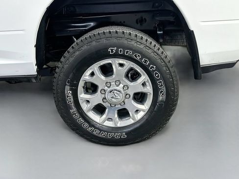 Used 2024 RAM 2500 Laramie w/ Safety Group AWD/4WD image 34