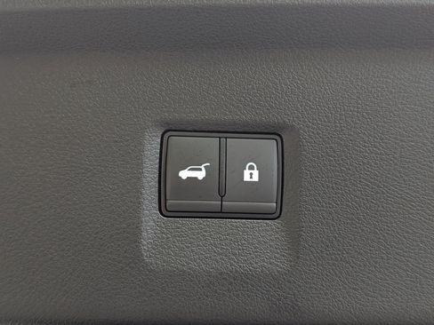 Used 2025 INFINITI QX60 Pure image 21