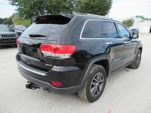 Used 2018 Jeep Grand Cherokee Limited w/ Luxury Group II AWD/4WD image 4