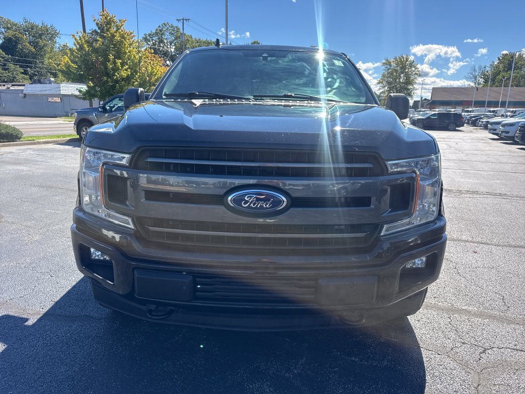 Used 2020 Ford F150 XLT w/ Equipment Group 302A Luxury AWD/4WD image 3