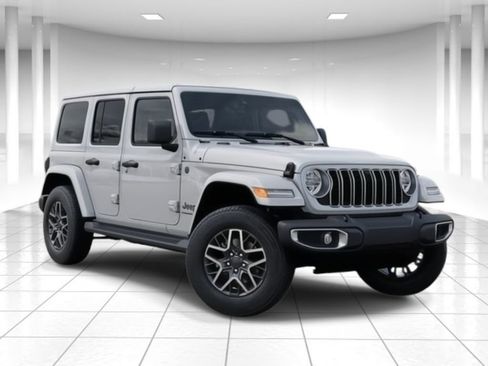 New 2026 Jeep Wrangler Unlimited Sahara AWD/4WD image 5