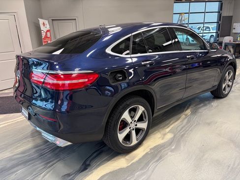 Used 2017 Mercedes-Benz GLC 300 4MATIC Coupe image 32