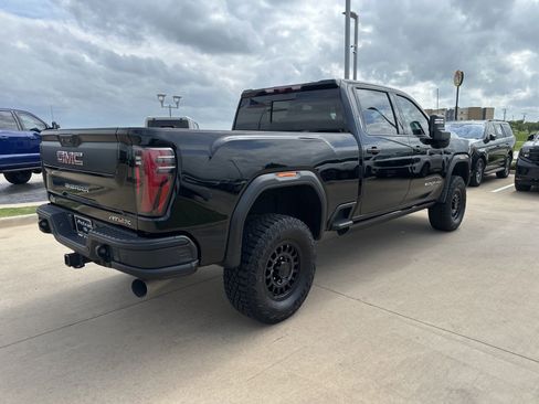 Used 2024 GMC Sierra 2500 AT4X w/ AT4X AEV Edition AWD/4WD image 6