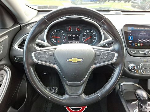 Used 2022 Chevrolet Malibu LT w/ Midnight Edition image 22